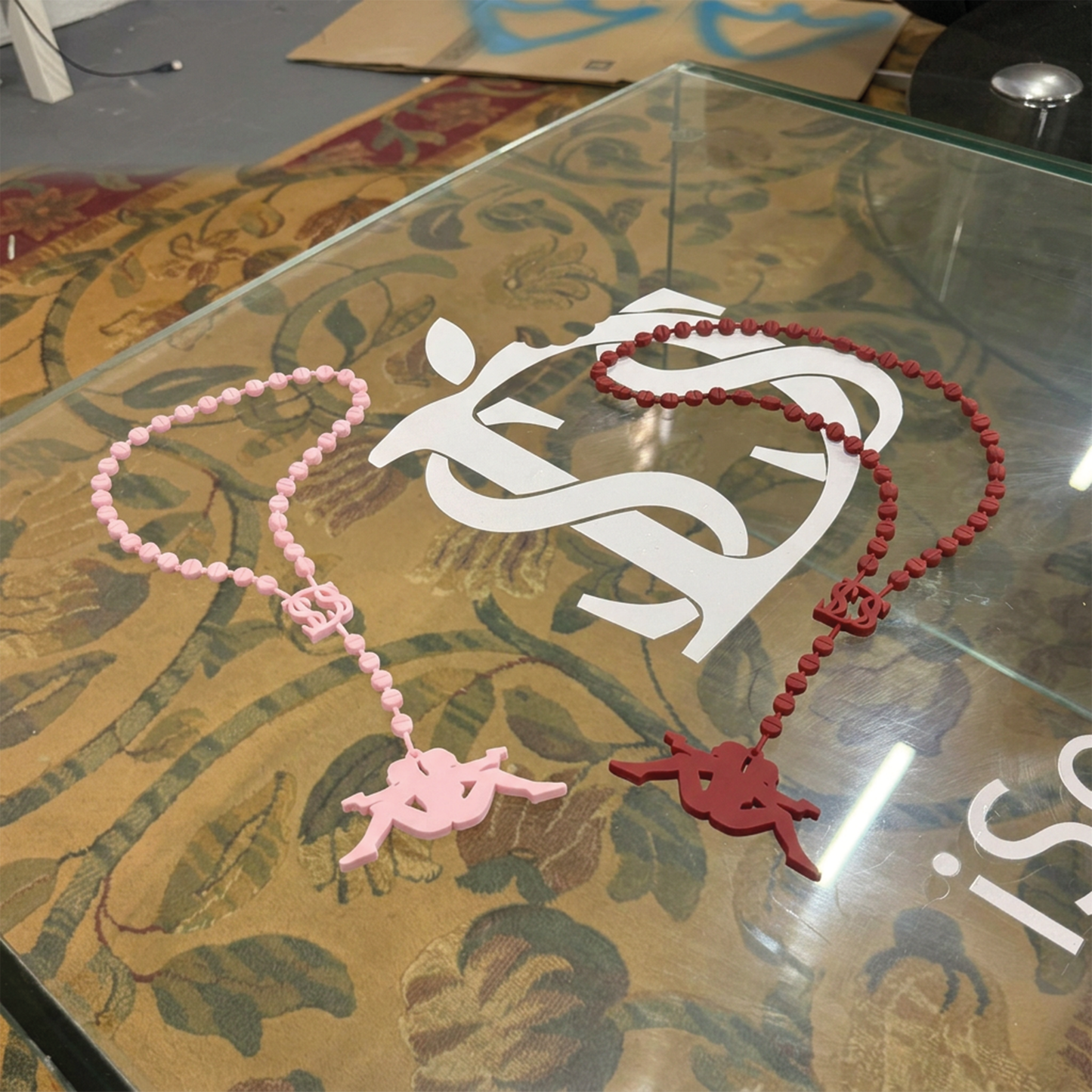 RED PROTEGEME ROSARY